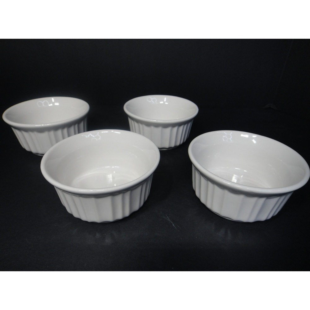 CorningWare French White 7oz 200ml Stoneware Ramekins Fluted Set of 4 White VTG